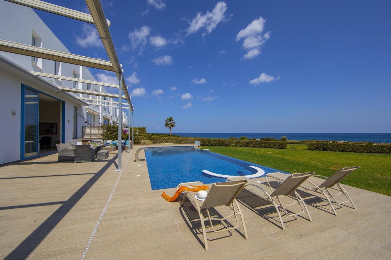 Protaras Seafront Villa Infinte Aretousa Εξωτερικό φωτογραφία