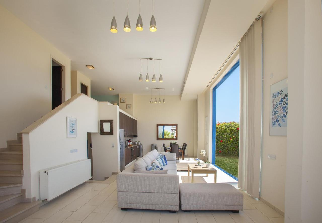 Protaras Seafront Villa Infinte Aretousa Εξωτερικό φωτογραφία