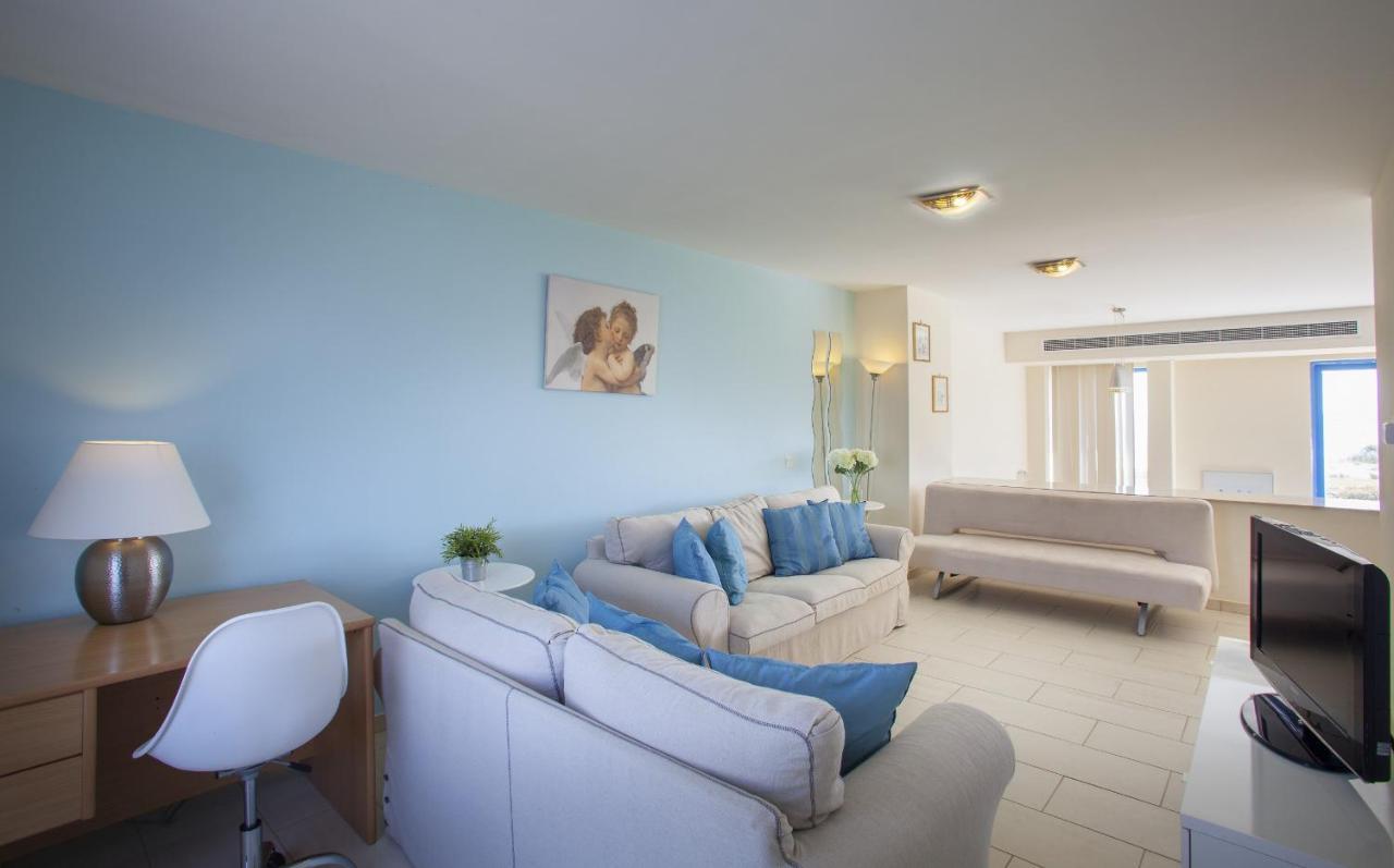 Protaras Seafront Villa Infinte Aretousa Εξωτερικό φωτογραφία