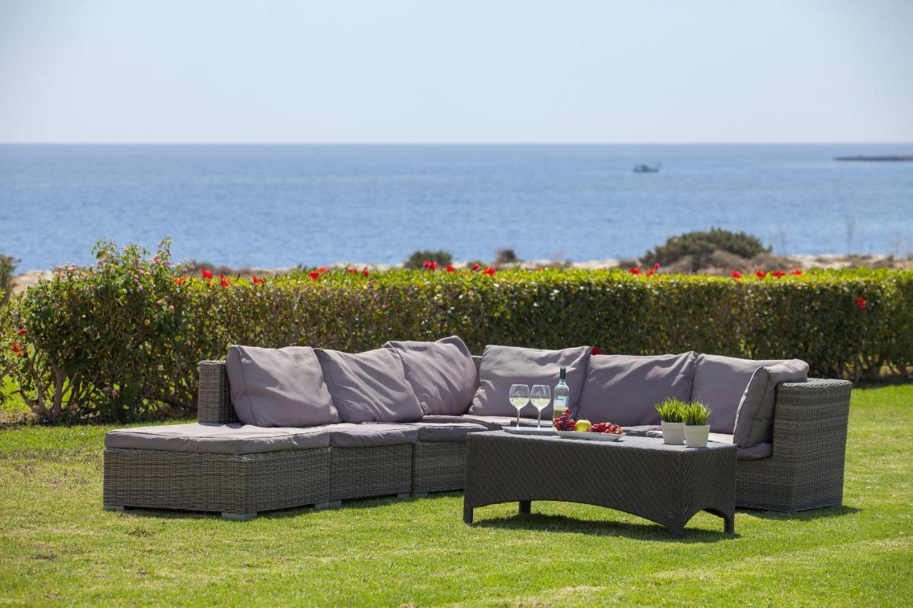 Protaras Seafront Villa Infinte Aretousa Εξωτερικό φωτογραφία